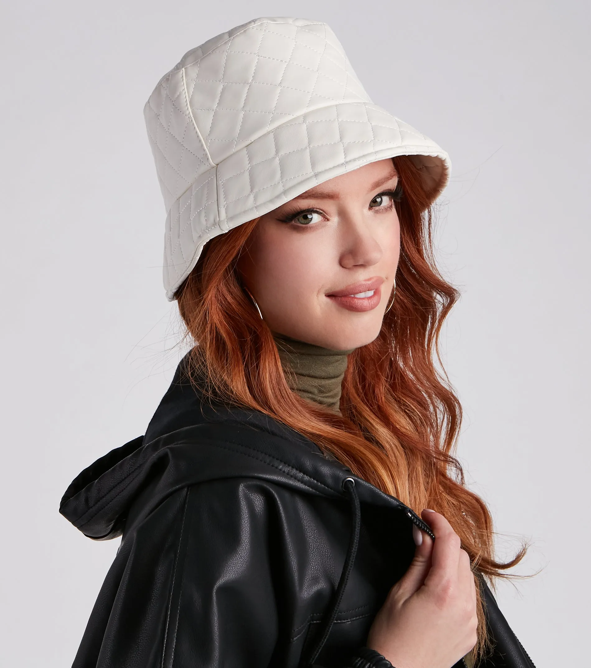 City Strolls Quilted Bucket Hat