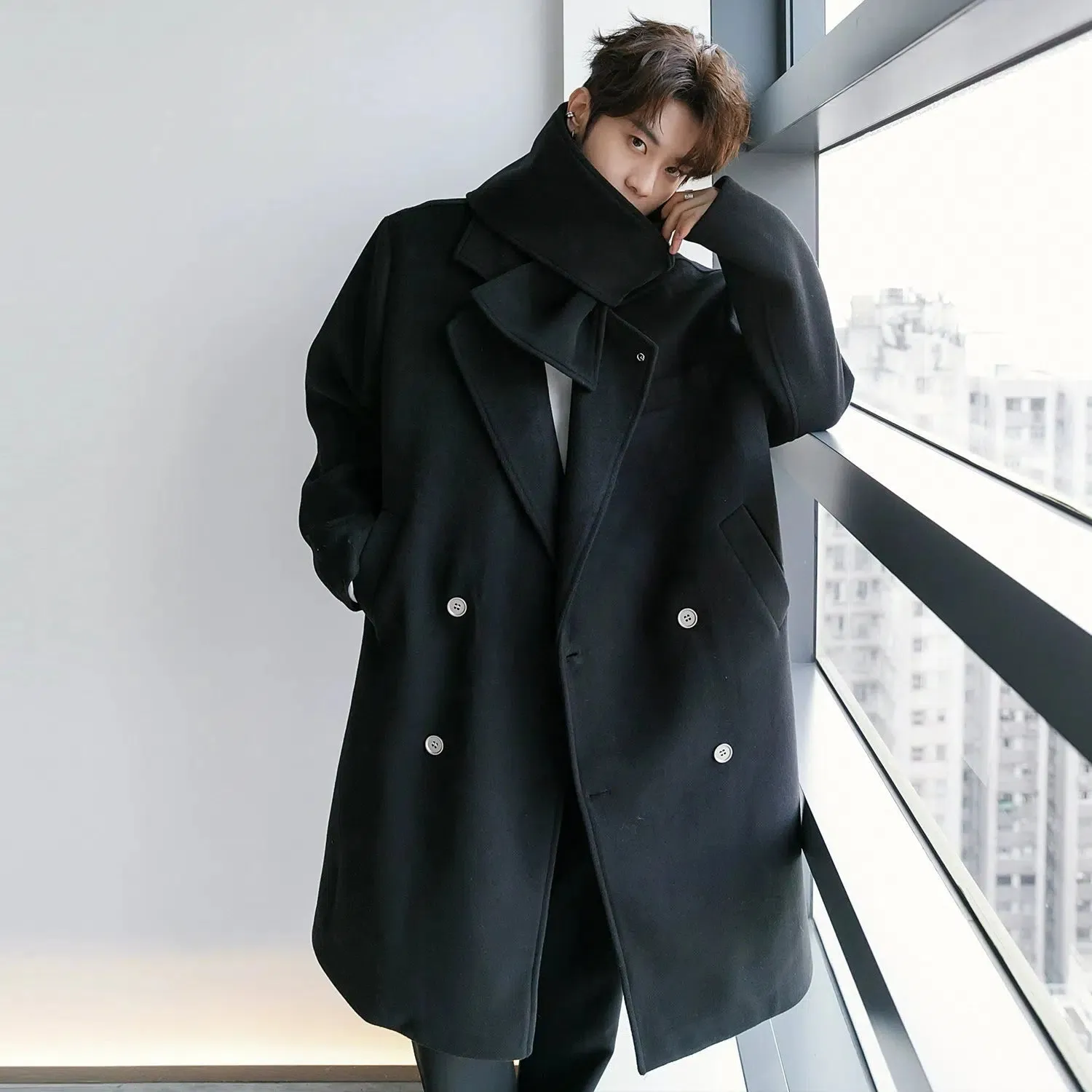 Elegant Double-Breasted Woolen Coat with Scarf