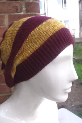 Gryffindor beanie hat, Hogwarts & Harry Potter inspired