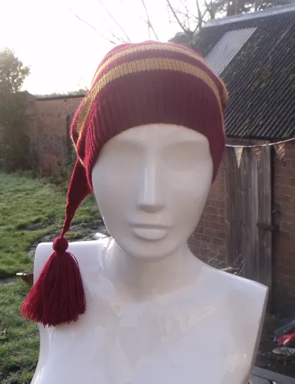 Gryffindor colours, Harry Potter inspired, pixie slouchy hat