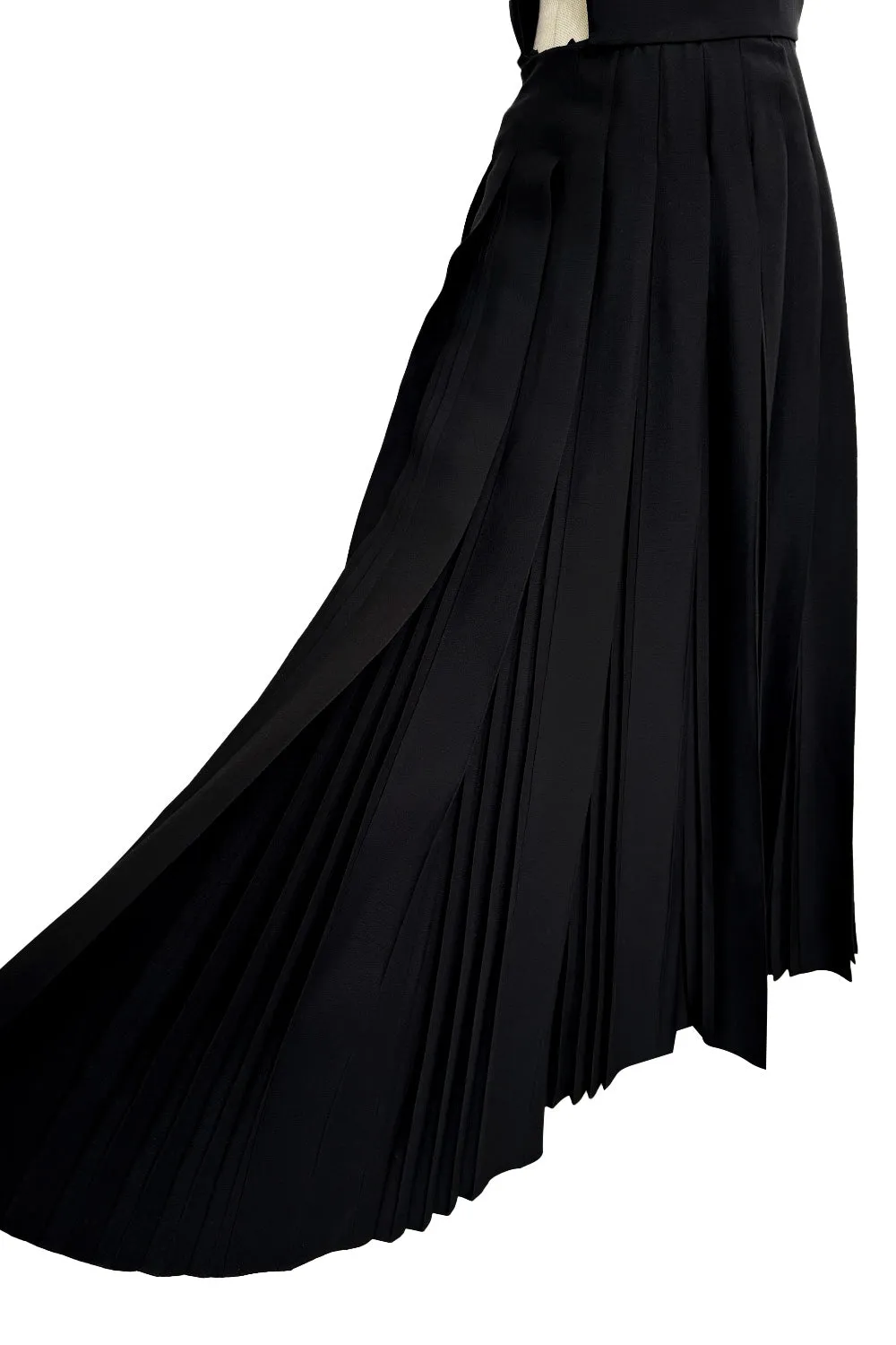 Incredible Fall 2015 Valentino by Pierpaolo & Piccioli & Maria Grazia Chiuri Open Side Pleated Skirt Dress