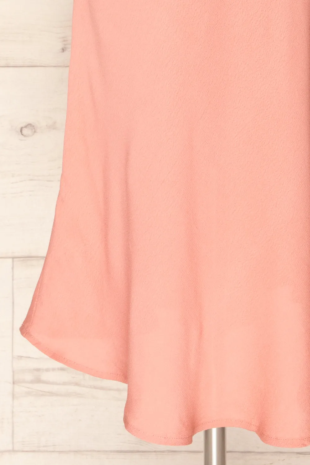 Krahken Pink | Cowl Neck Backless Midi Dress