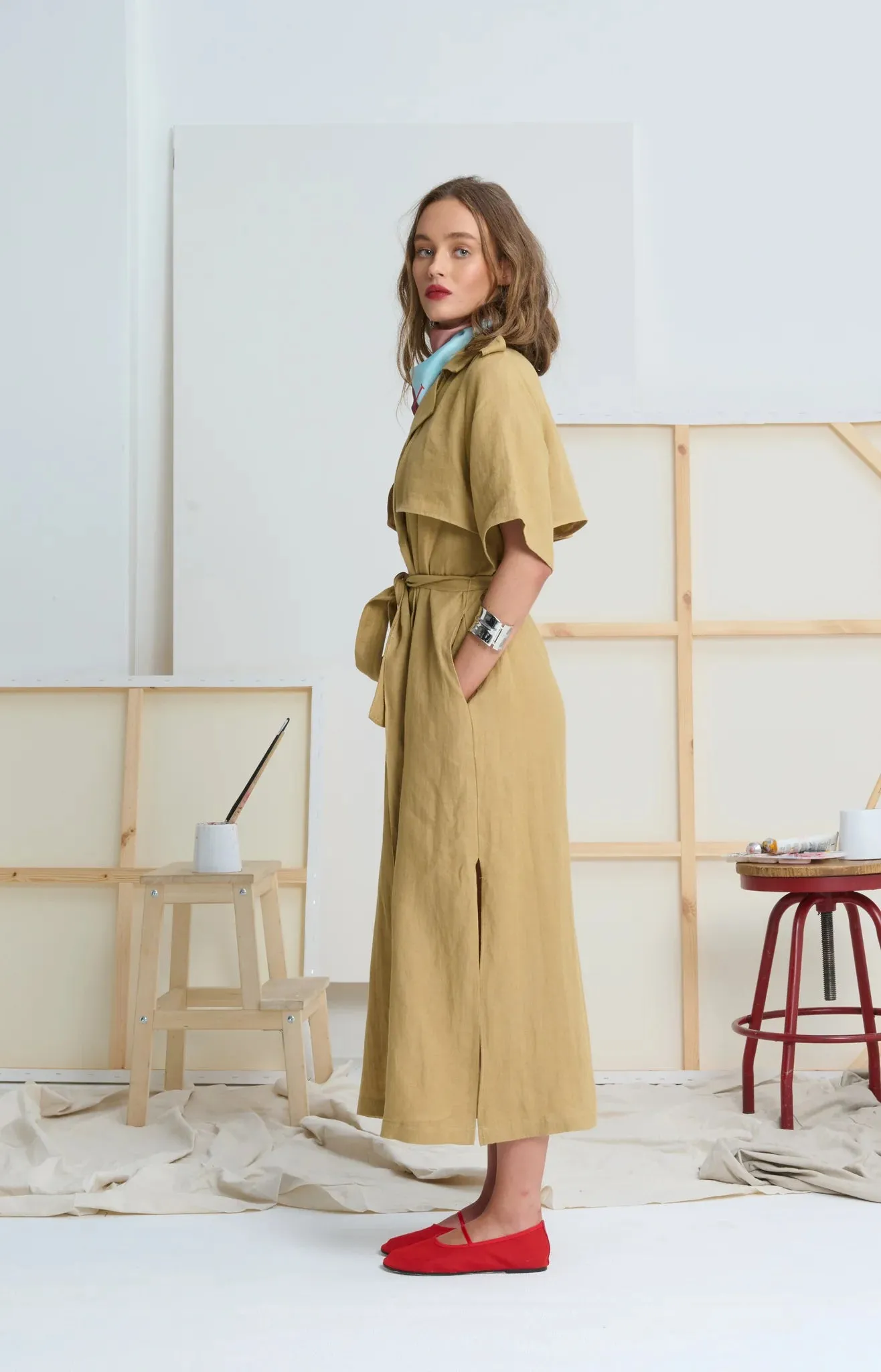 LE TRENCH DRESS | Golden