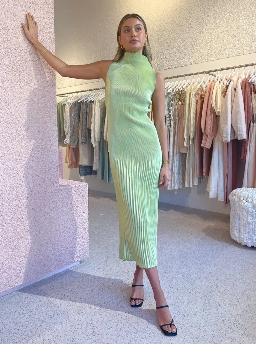 Lidee Soiree Pleated Dress in Pale Green