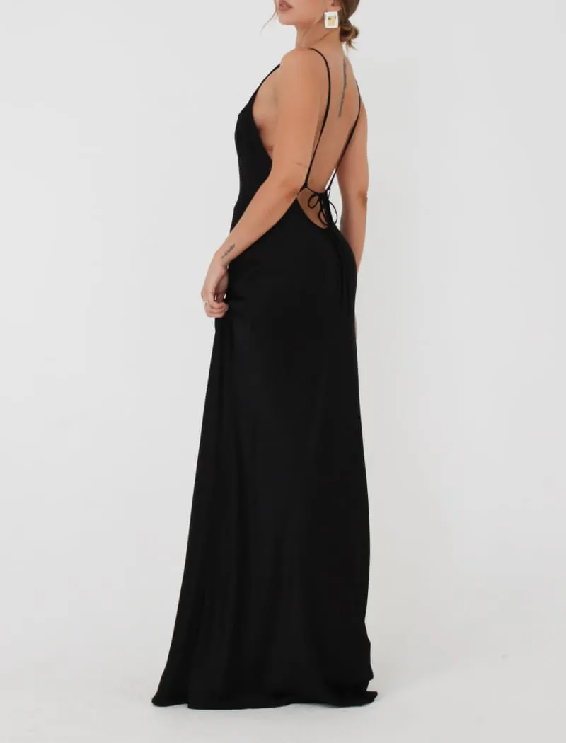 Low Tide Maxi Dress | Black