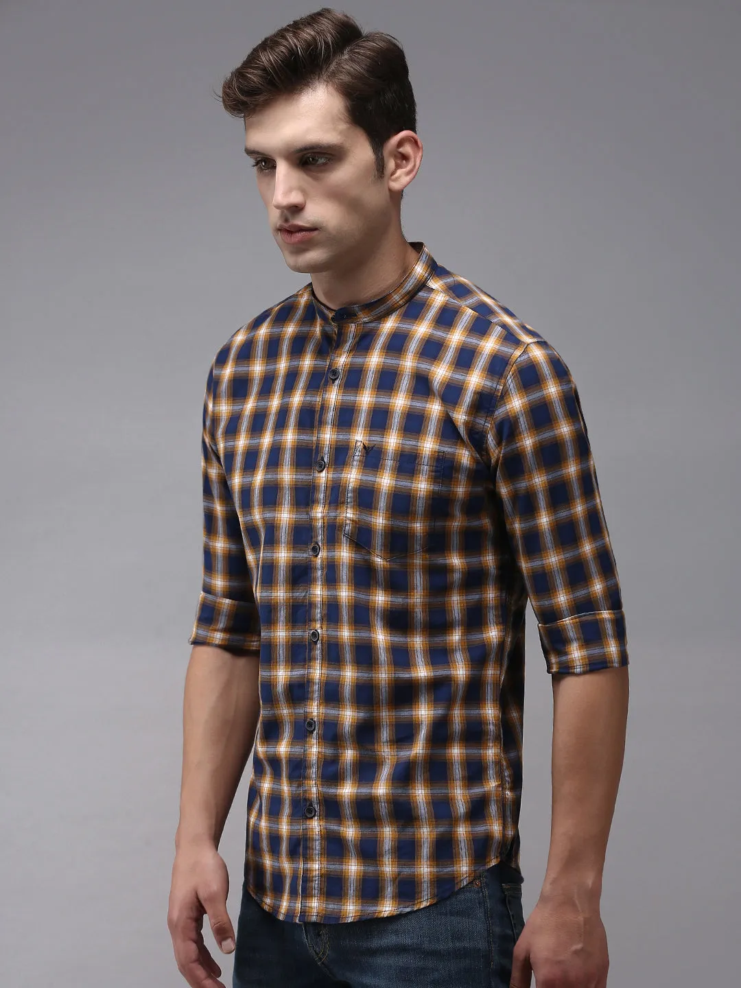 Men Blue Checked Casual Shirt