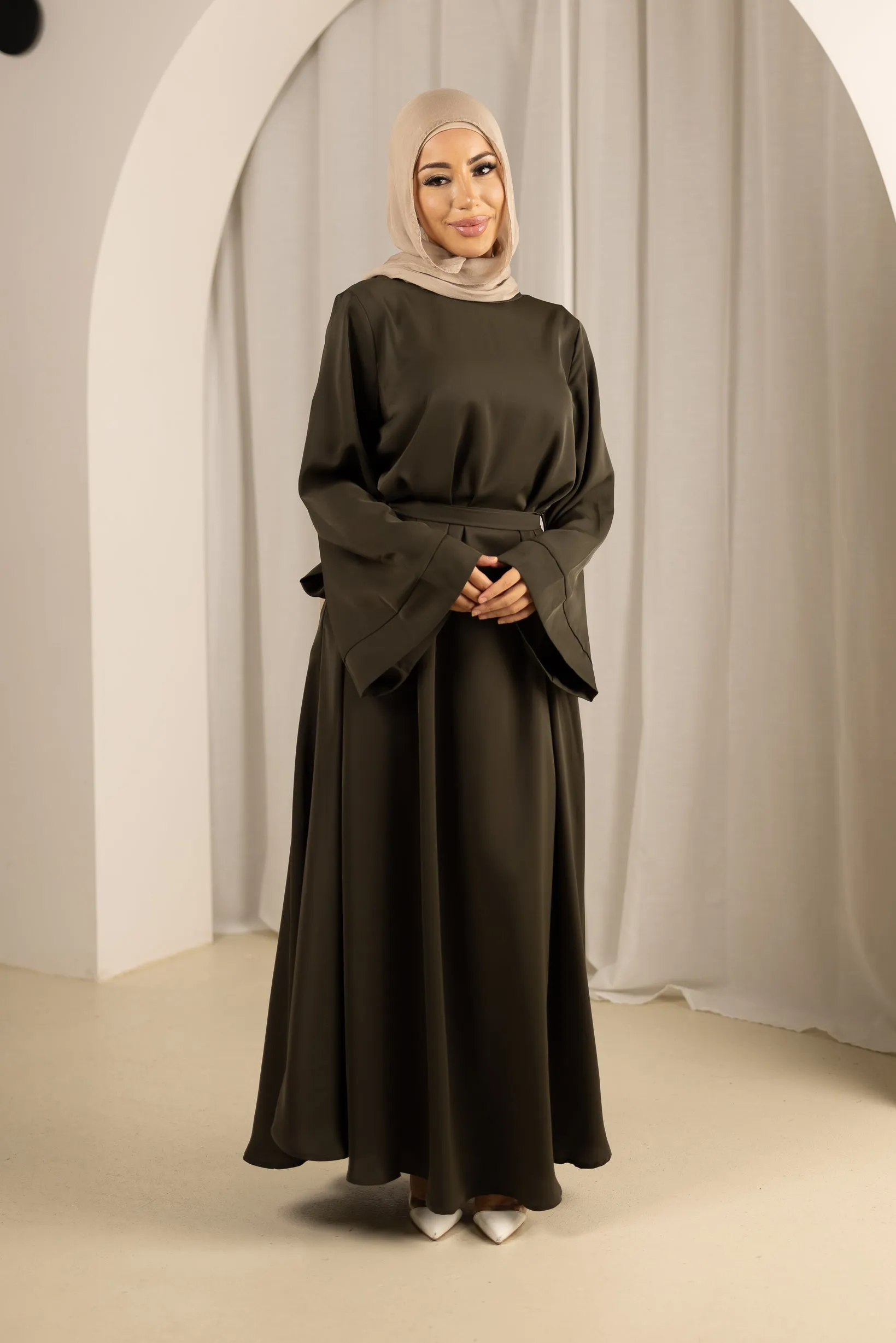 Open Sleeve Abaya  - Shades of Green