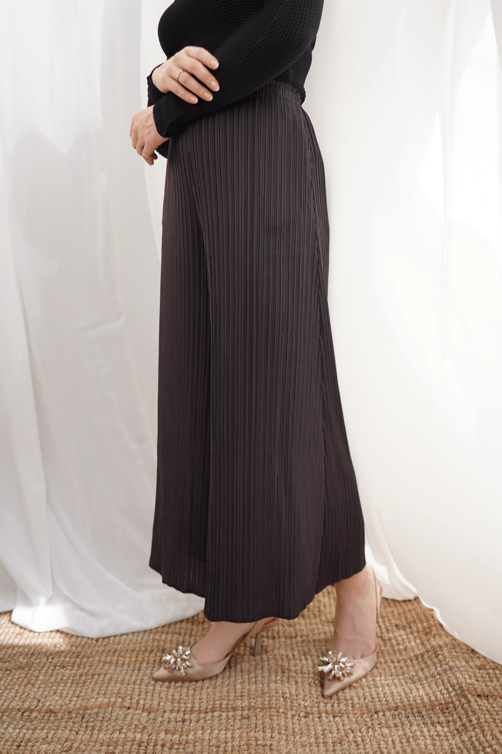 Paula Pleated Pants