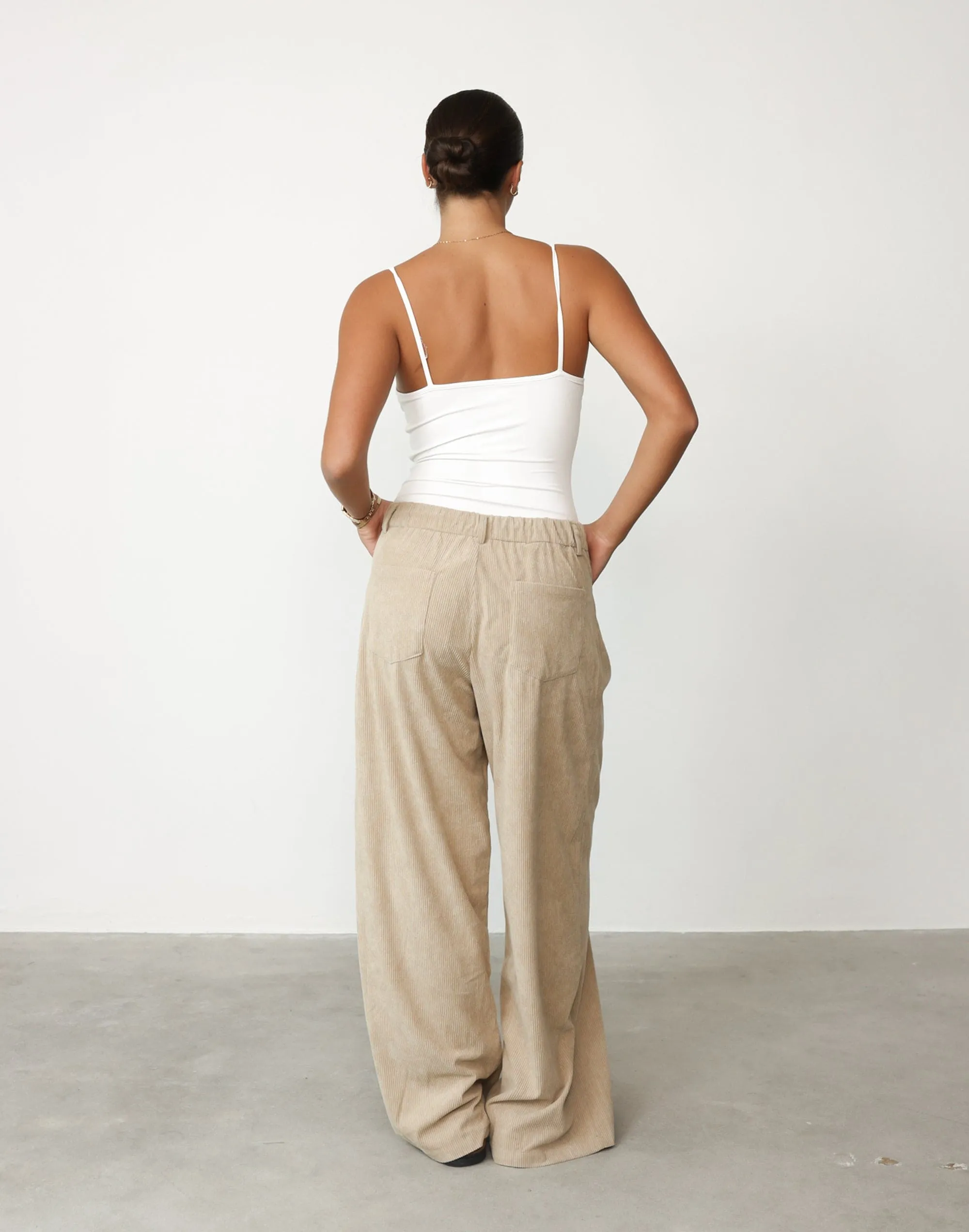 Slouched Tie Up Pant (Latte) - By Lioness