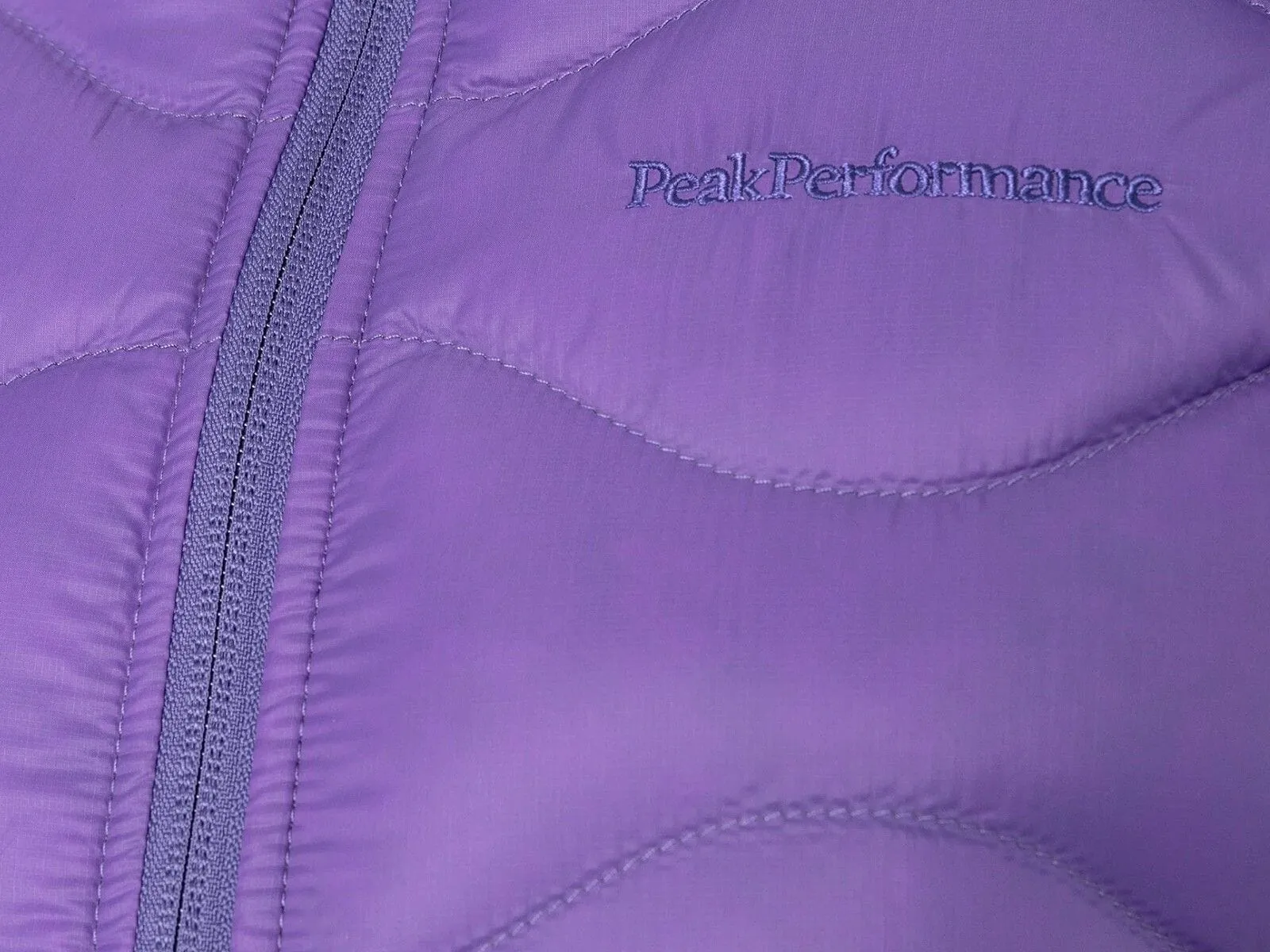 Women's Helium Down Vest